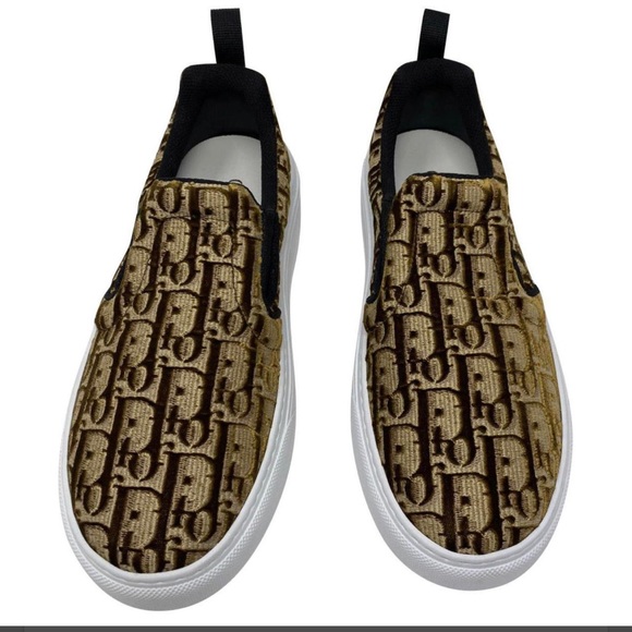DIOR SOLAR SLIP-ON SNEAKER - Picture 2 of 11